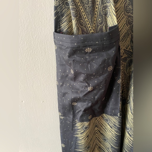 Women's Harem Pants, High Waist Yoga Boho Trousers with Pockets - Picture 2 of 6